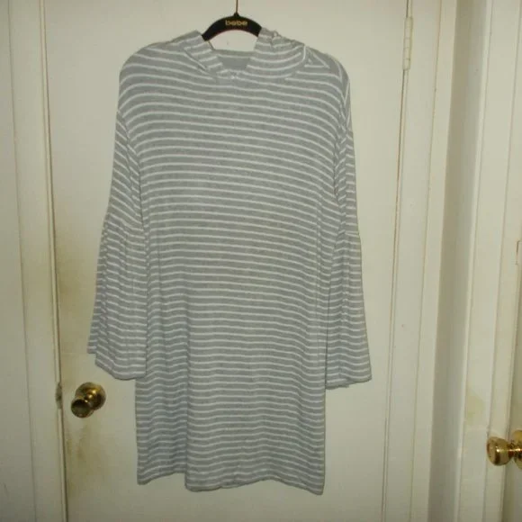 Lou & Grey | Dresses | Lou Grey Striped Dress Graywhite Size Medium New  With Tags | Poshmark